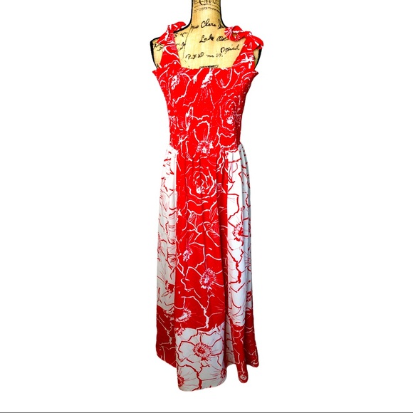 Danny & Nicole Dresses & Skirts - Danny & Nicole floral maxi dress vacay vacation